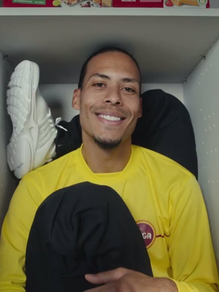 LiGA x Virgil Van Dijk